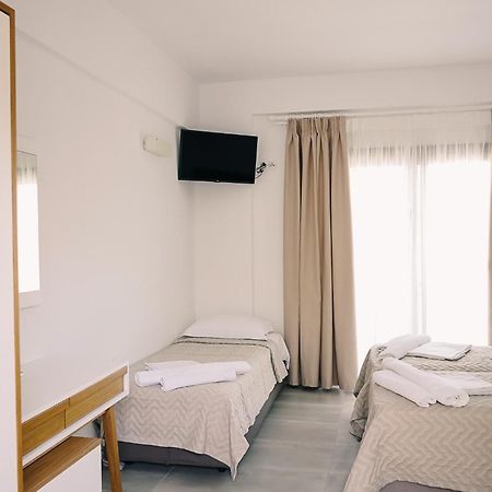 Stavros Beach Hotel Экстерьер фото