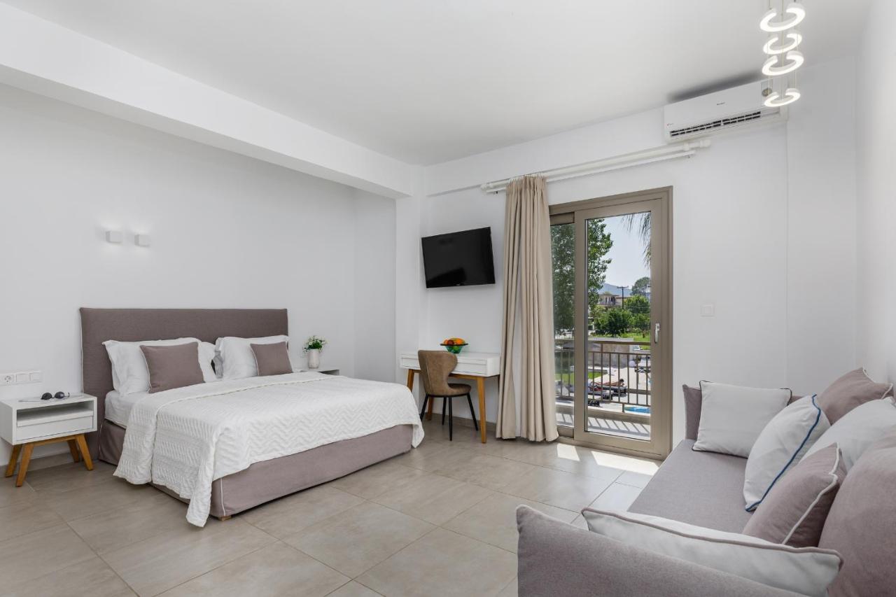 Stavros Beach Hotel Экстерьер фото