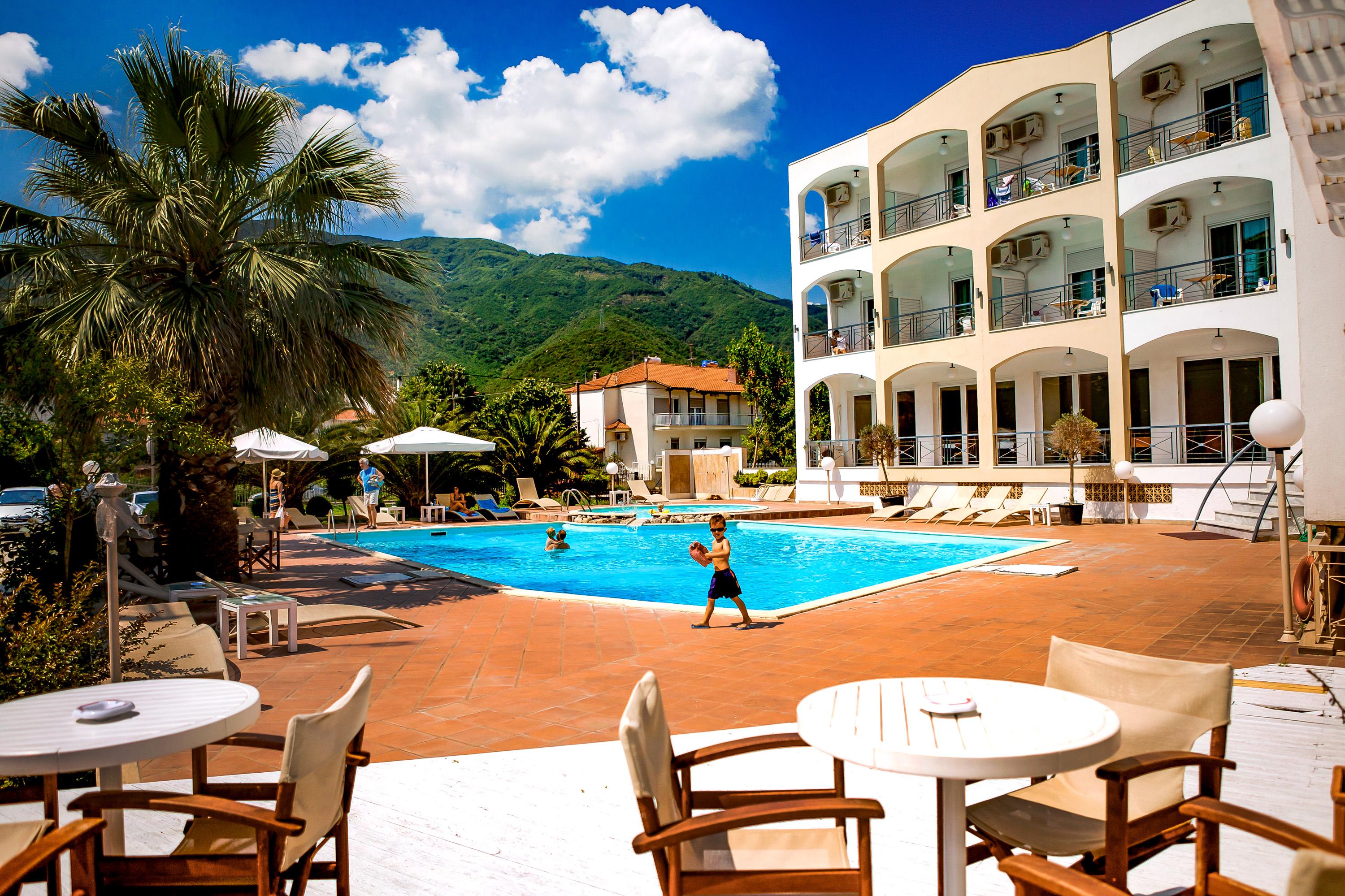 Stavros Beach Hotel Экстерьер фото